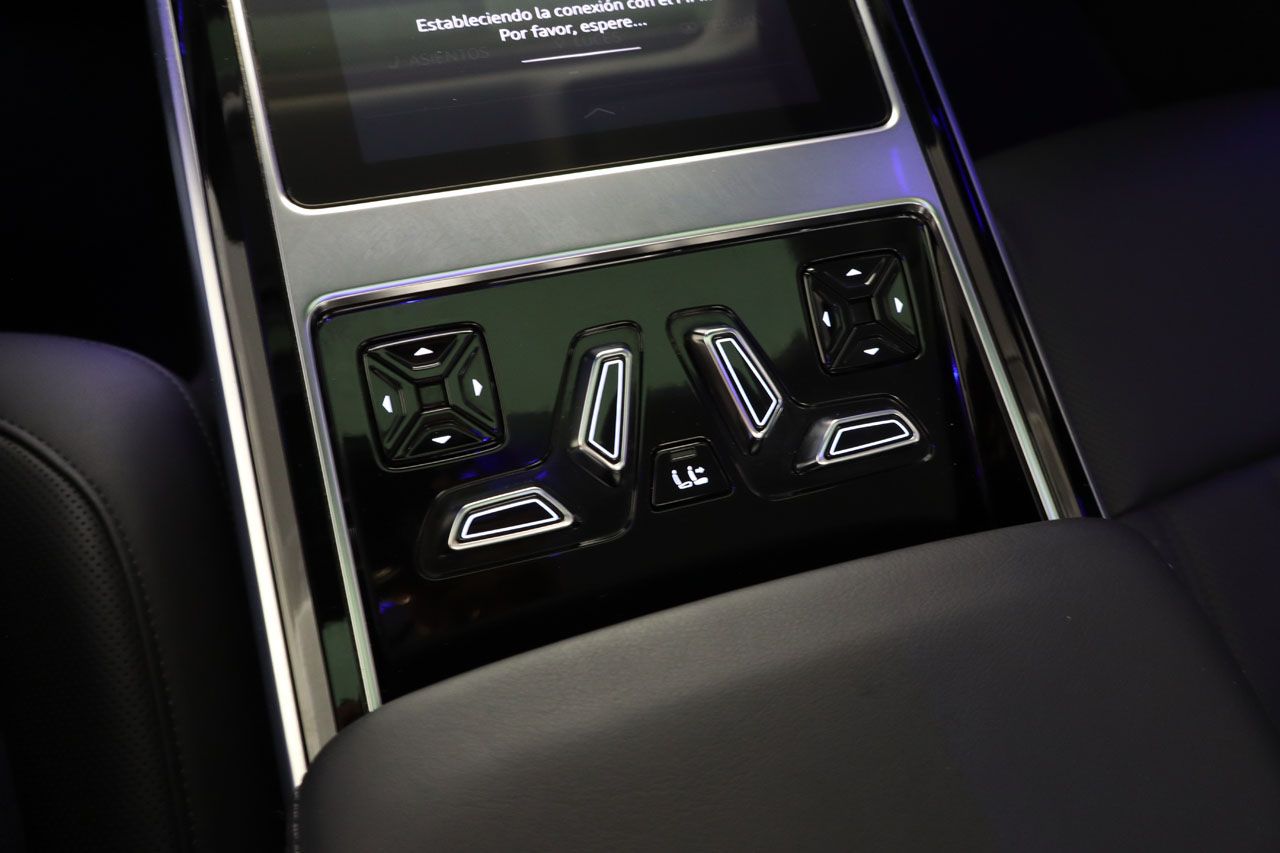 Audi A8 L 60 TFSIe Quattro 462cv tiptronic