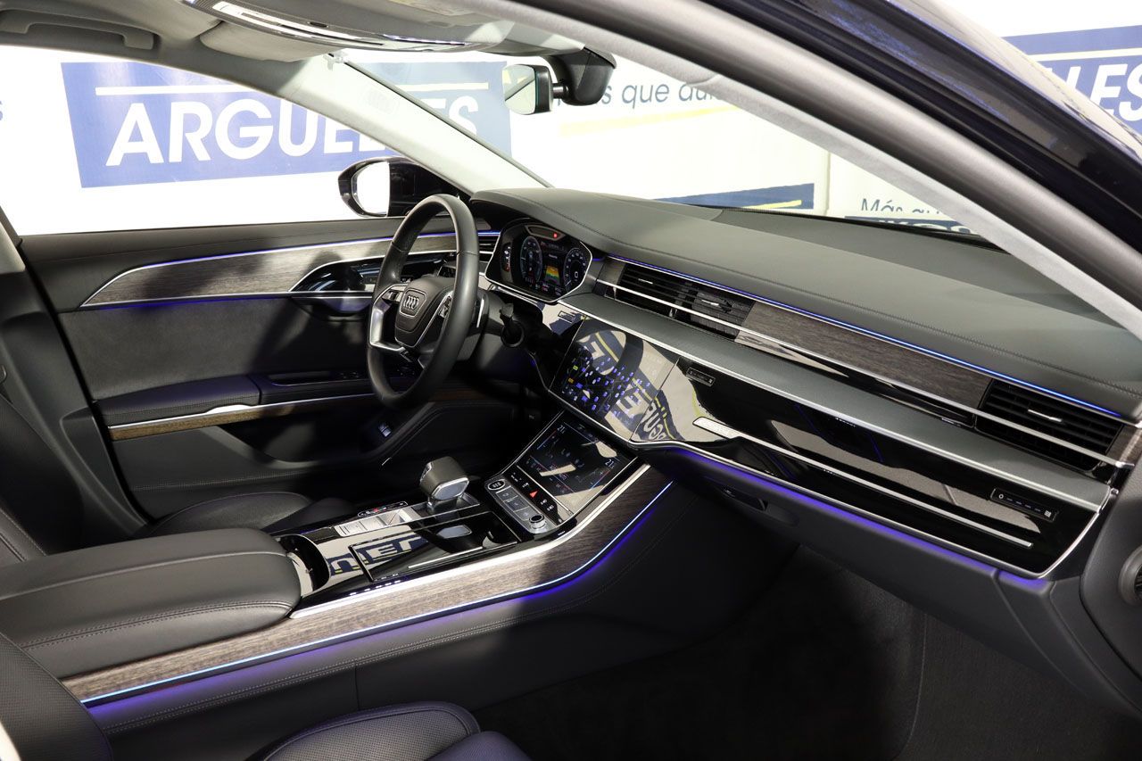 Audi A8 L 60 TFSIe Quattro 462cv tiptronic