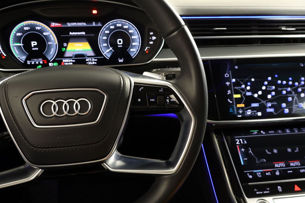 Audi A8 L 60 TFSIe Quattro 462cv tiptronic