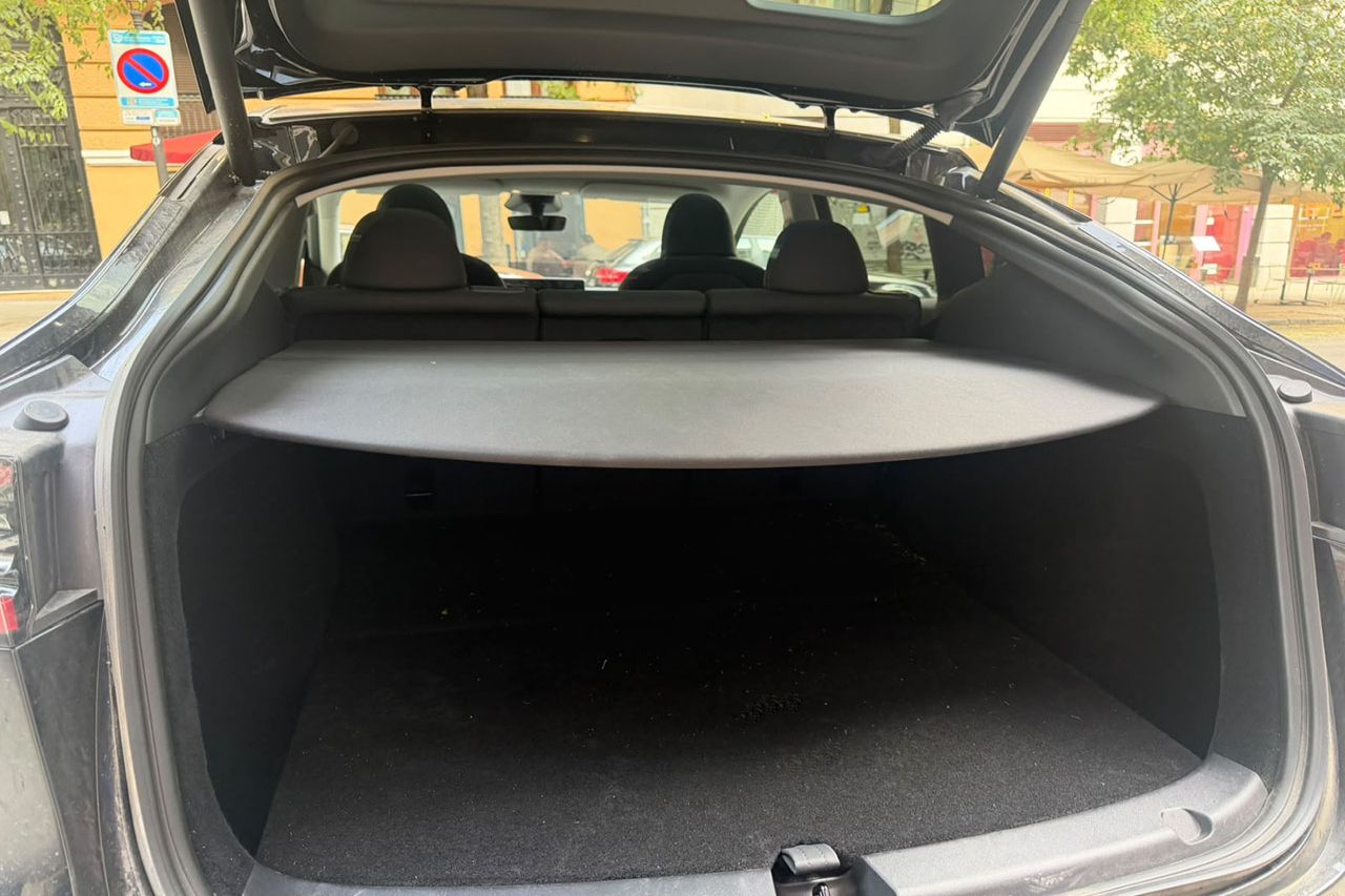 Tesla Model Y 256cv