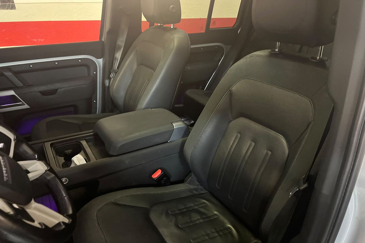Land Rover Defender 110 2.0 D240 SD4 S Auto 240cv