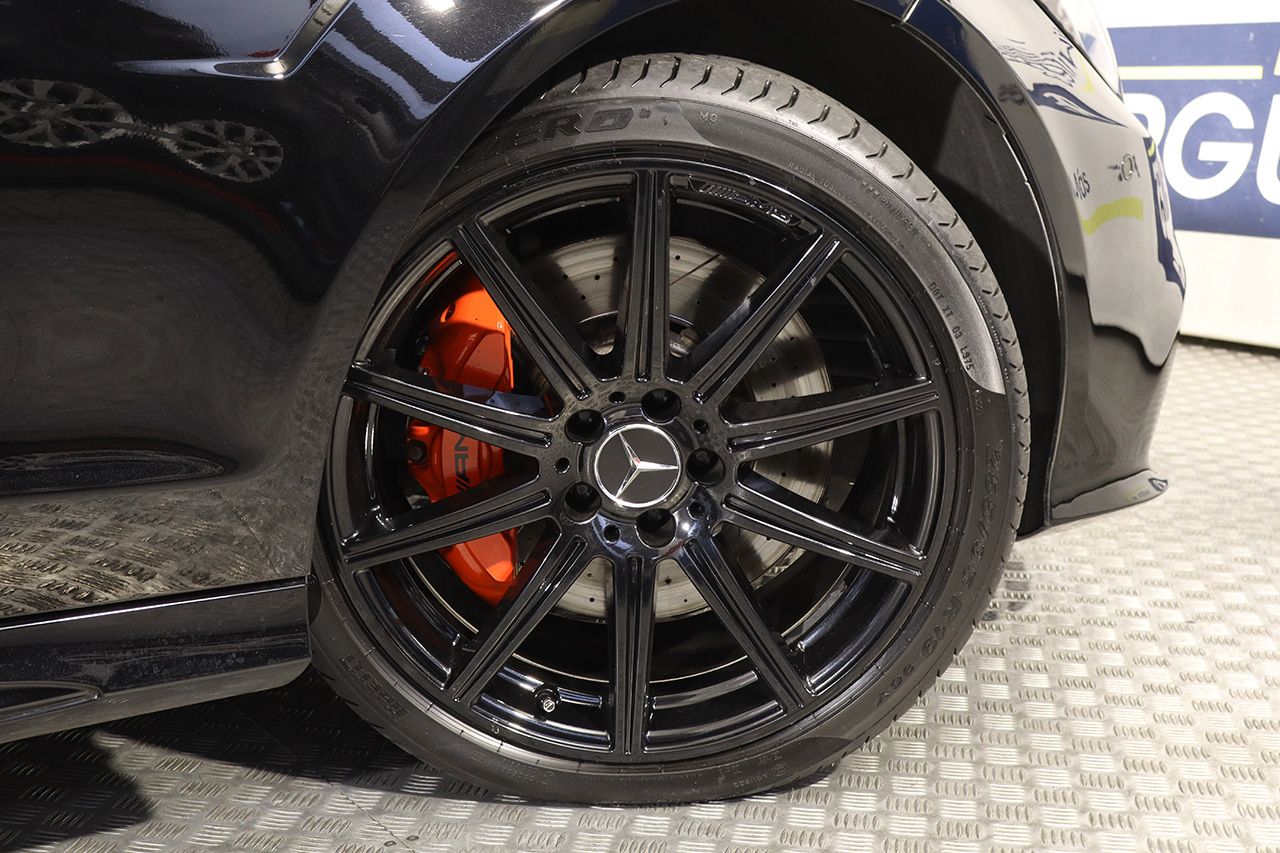 Mercedes Benz CLS 63 AMG 557cv