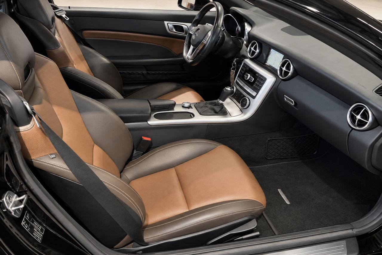 Mercedes Benz SLK 200 184cv 7G Tronic