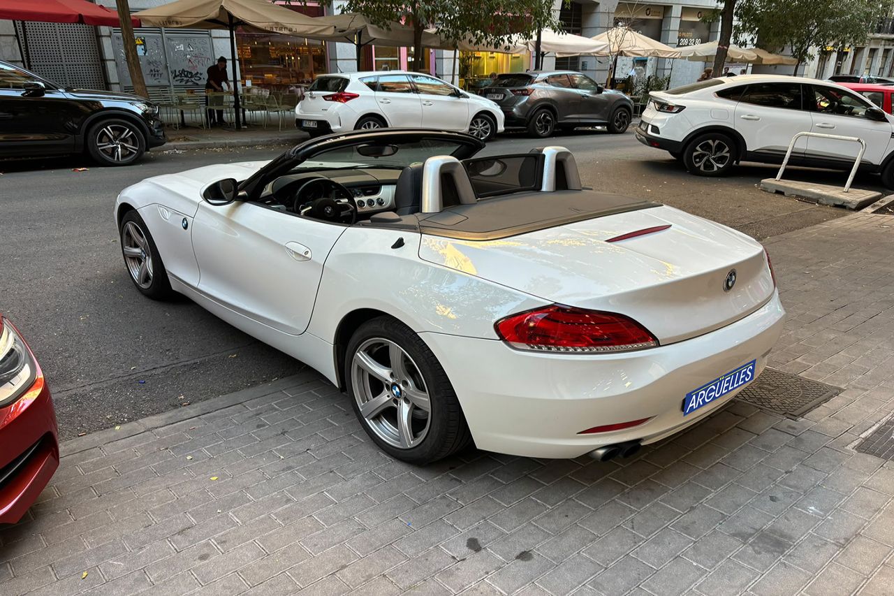 BMW Z4 sDrive20i 184cv AUT