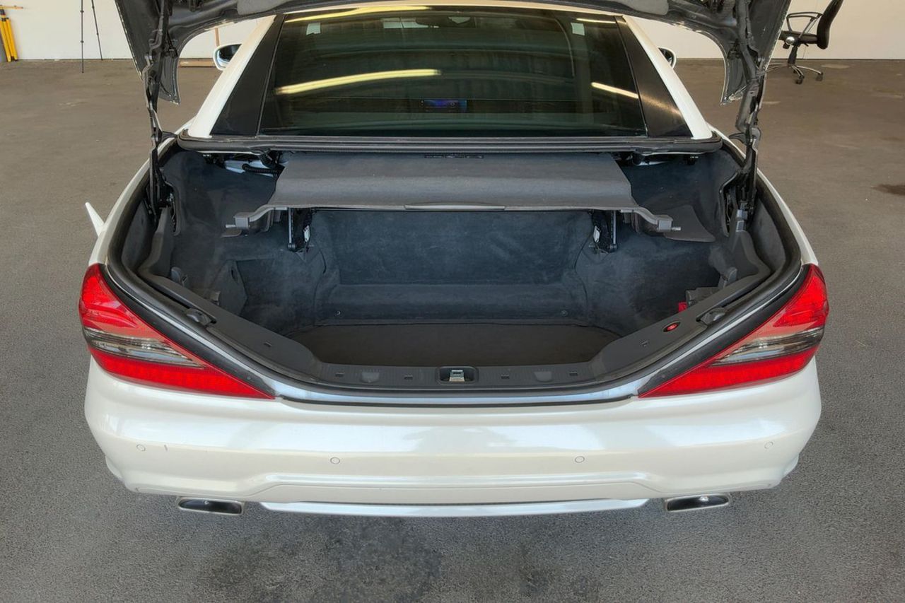 Mercedes Benz Clase SL 350 AMG Line 315cv