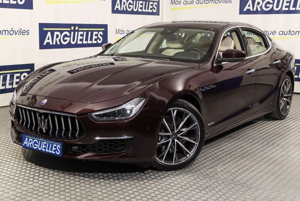 Maserati Ghibli S Q4 GranLusso 430cv de segunda mano en Madrid