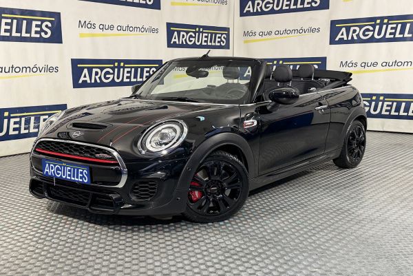 MINI Cooper Cabrio John Cooper Works 231cv de segunda mano en Madrid