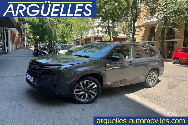 Subaru Forester 2.0i Hybrid Touring 152cv